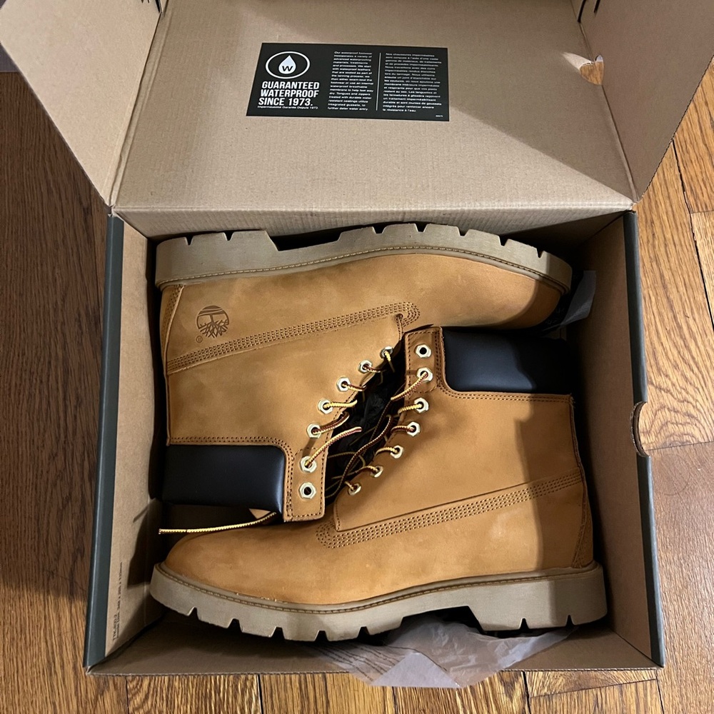 Brand new size 11.5 Timberland Men’s Boots